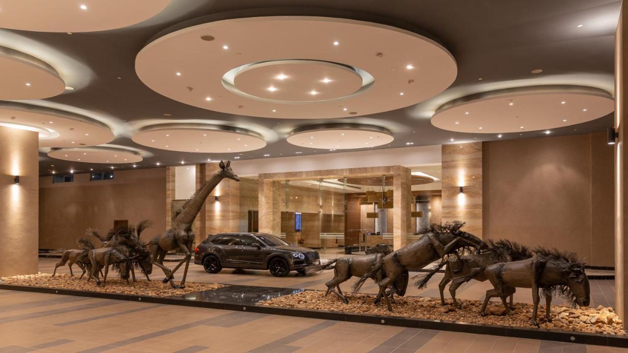 Emara Ole-Sereni Nairobi Exterior photo